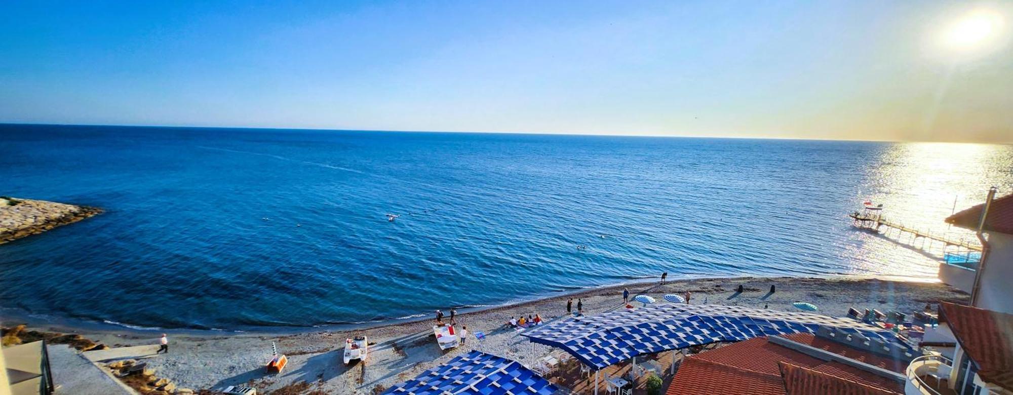 La Dolce Vita Durrës 외부 사진